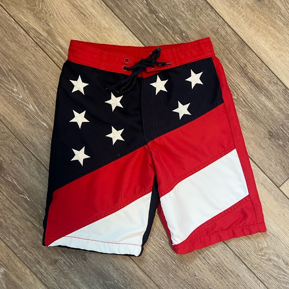 Red, White & Navy Flag-Print Swim Trunks kids size 4